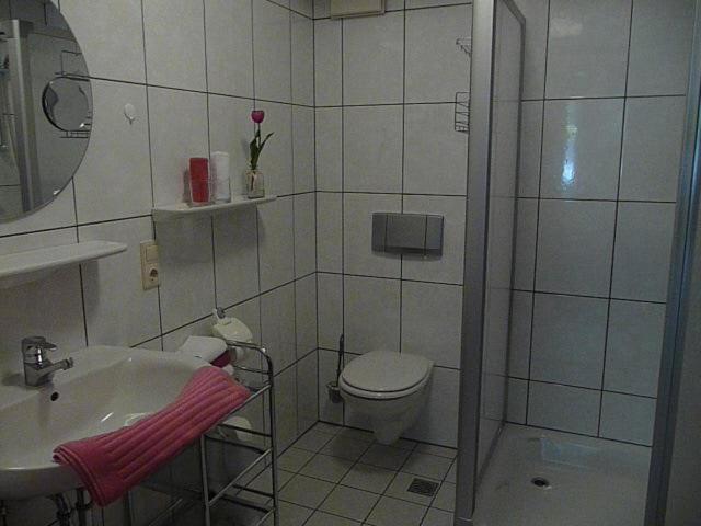 Hotel "Woiler Hof" Garni Эслоэ Номер фото